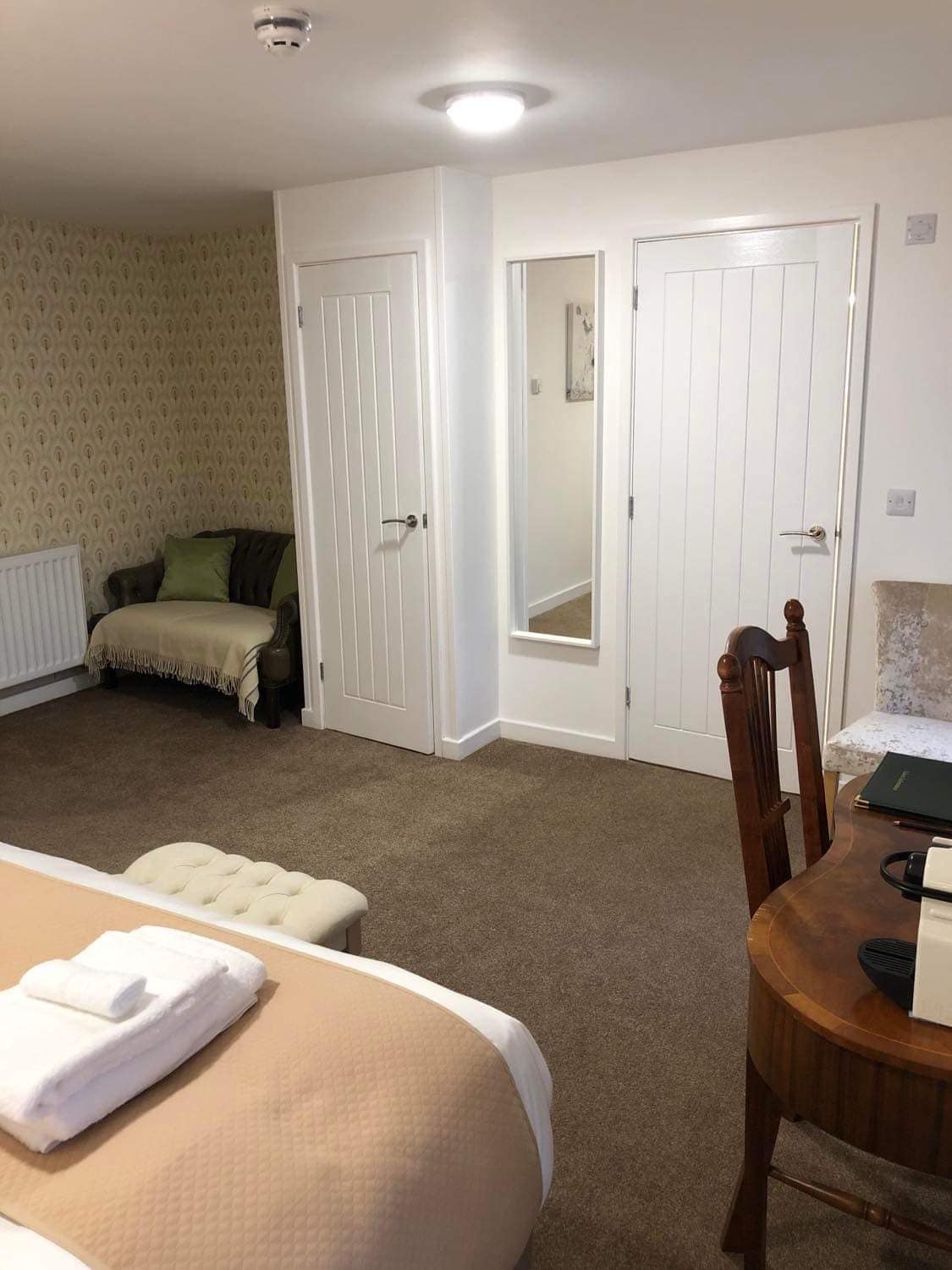 rooms available in hotels Pembrokeshire